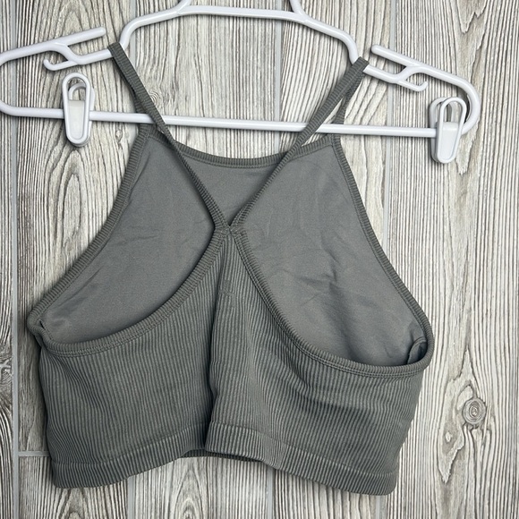 JoyLab Ribbed Gray Crop Top Size large - Picture 2 of 4